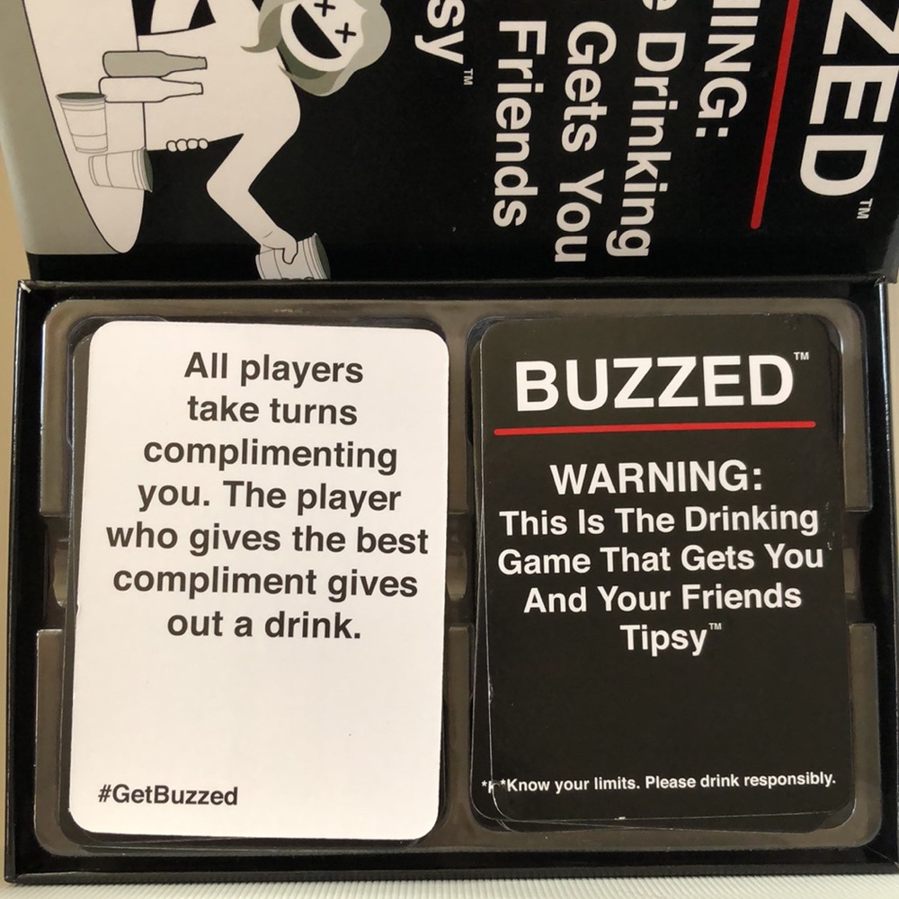 💜 Buzzed Drinking Card Game - Picture 3 of 3